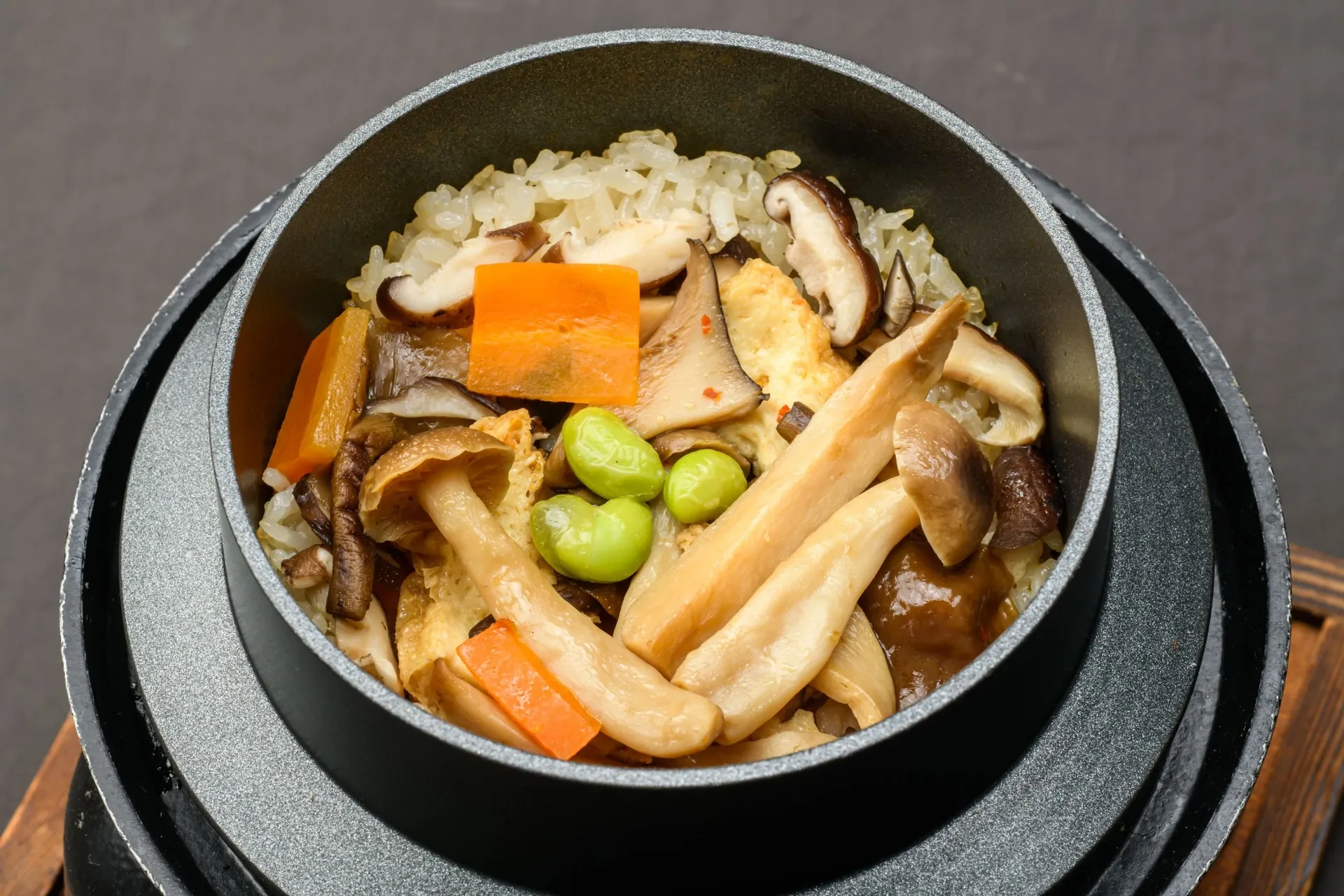 奈良きのこの釜めし